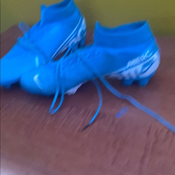 Nike super fly cleats size 11 - Picture 2 of 3